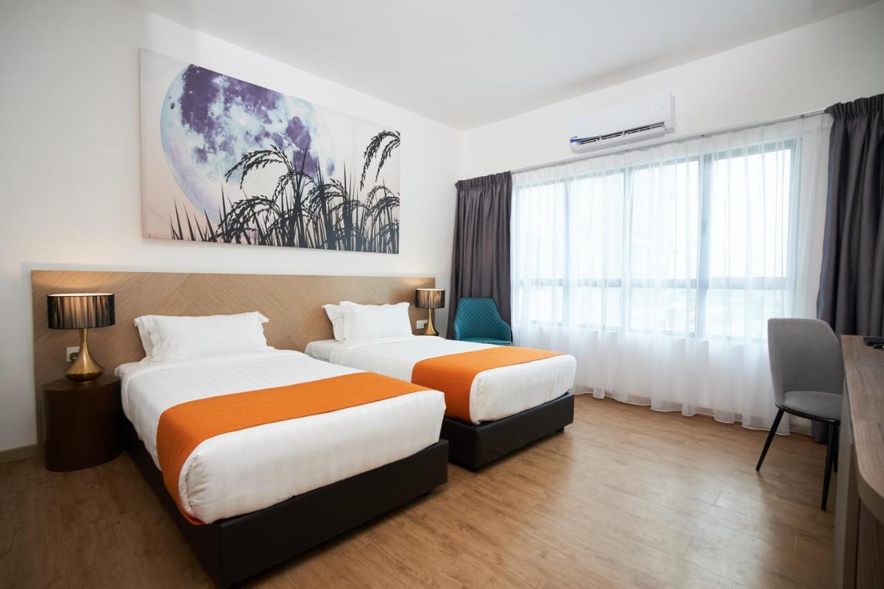 H Elite Design Hotel Kota Bharu Exterior foto